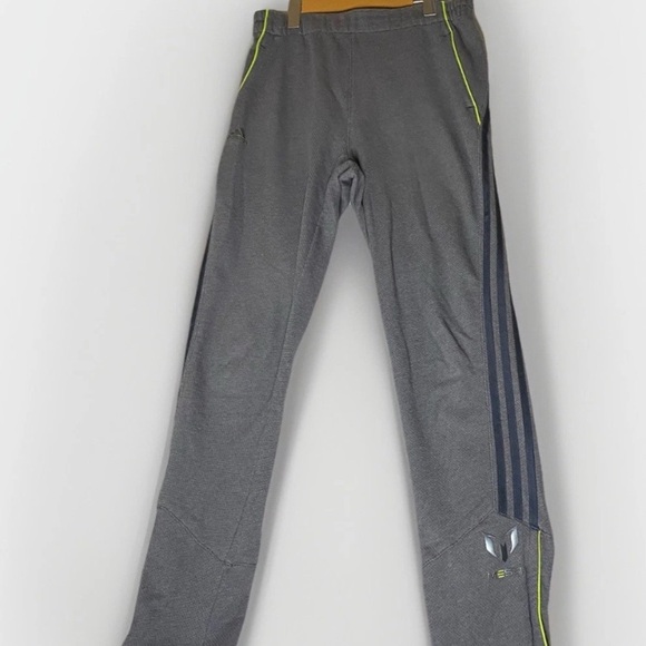 Adidas Messi Training Pants Track Pants Youth XL Teen Boys 15/16 Activewear - Picture 1 of 12